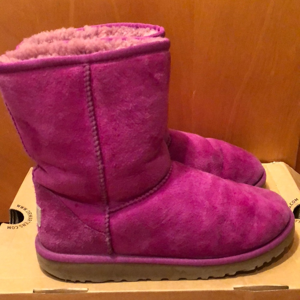 Fuchsia Classic UGG Boot